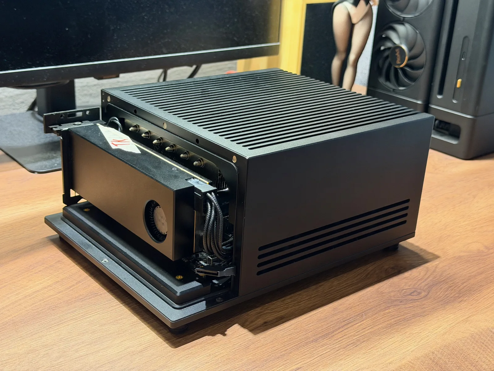GPU installation and case exterior